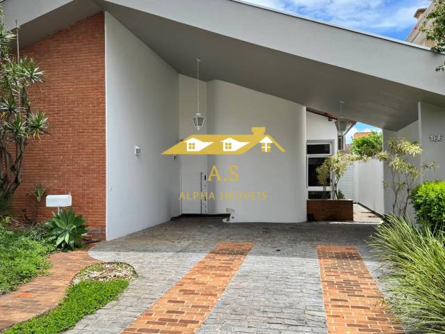 #AP265 - Casa para Locação em Santana de Parnaíba - SP