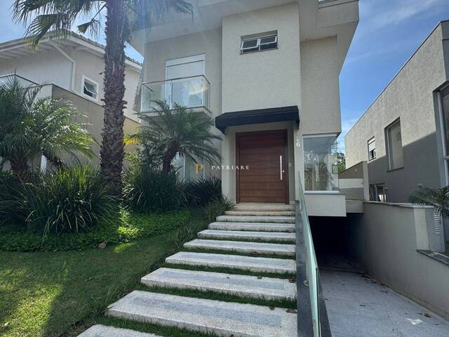 #CA271 - Casa para Venda em Santana de Parnaíba - SP